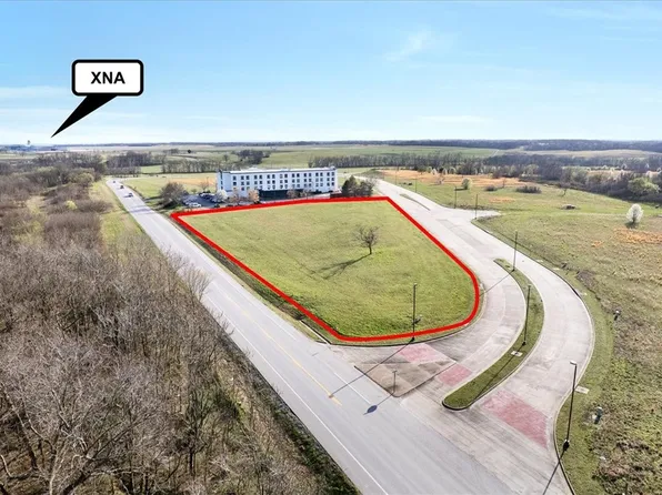 SW Regional Airport Blvd #4, Bentonville, AR 72712