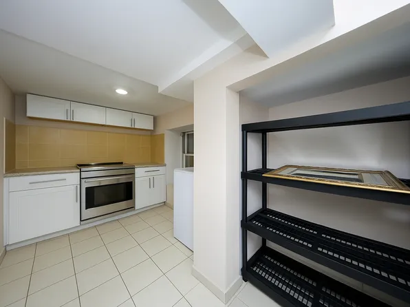 2568 East 2nd Street image 41 of 41