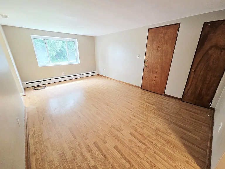 602 Academy St #2 — Photo 4