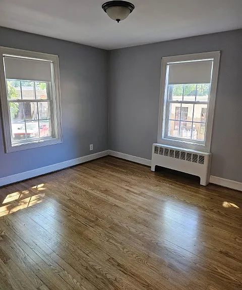 194 Bidwell St — Photo 8