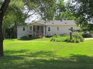 958 E Philhower Rd, Beloit, WI 53511