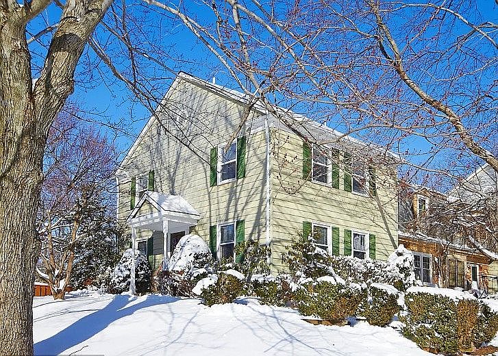 1st image of 710 Hemlock Ct