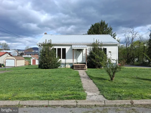 256 Blackiston Ave, Cumberland, MD 21502