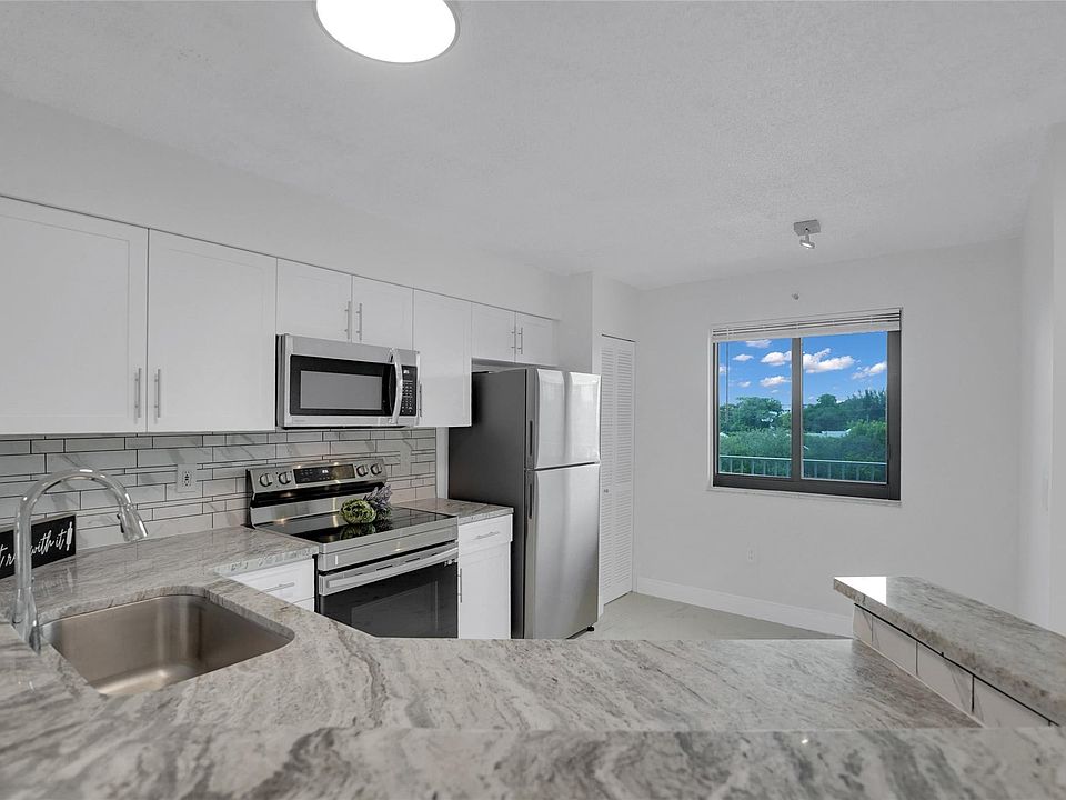 1st image of 2334 S Cypress Bend Drive #511