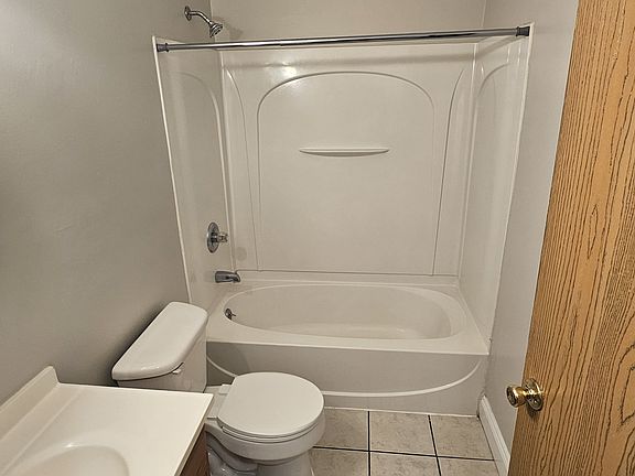 5th image of 514 George St #534