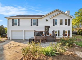 306 Jonaquil Ave, Auburn, GA