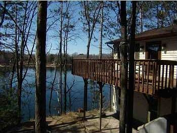 1st image of 2664 Chandler Rd