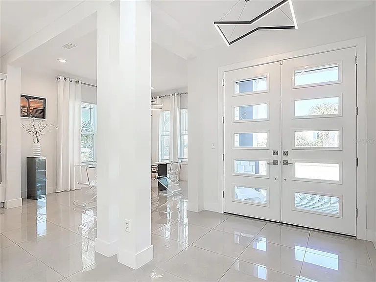 38 Watchtower Dr — Photo 5