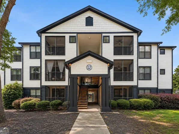 211 North Ave APT 1225, Athens, GA 30601
