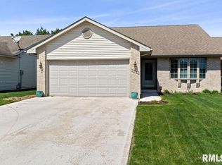 3601 Teakwood Dr, Springfield, IL 62712