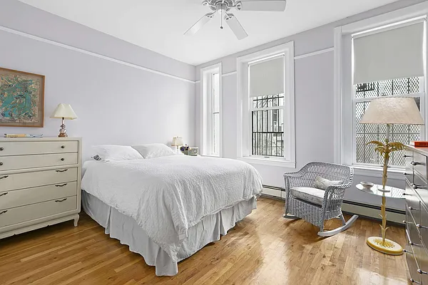 Sold by Compass | media 6