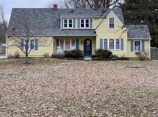 487 W Springhill Dr, Terre Haute, IN 47802