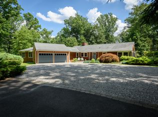 52 Boulderol Rd, Stamford, CT 06903