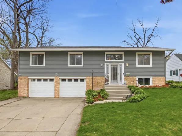 565 3rd Ave SW, Hutchinson, MN 55350