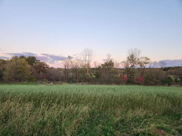 4061 Hanover Dr, Deforest, WI 53532