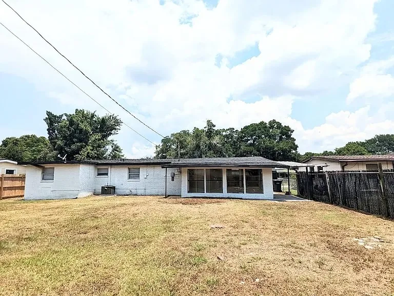 2507 Coral Way — Photo 12