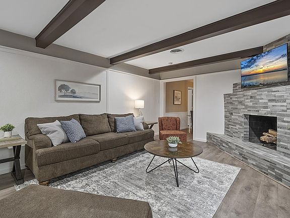 3rd image of 2121 Canton Dr #18107376