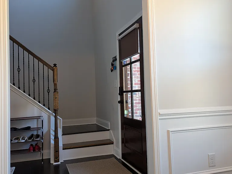 326 Willow Cove Ct — Photo 4