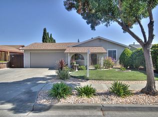 7774 Mayhews Landing Rd, Newark, CA 94560