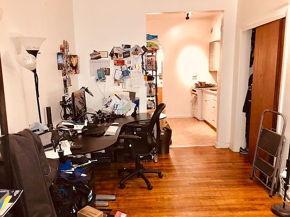 4th image of 533 W 45th St APT 3B