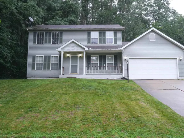 2622 Emerson Forest Pkwy, South Bend, IN 46614