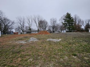 38 Whitley Ln, Monett, MO 65708