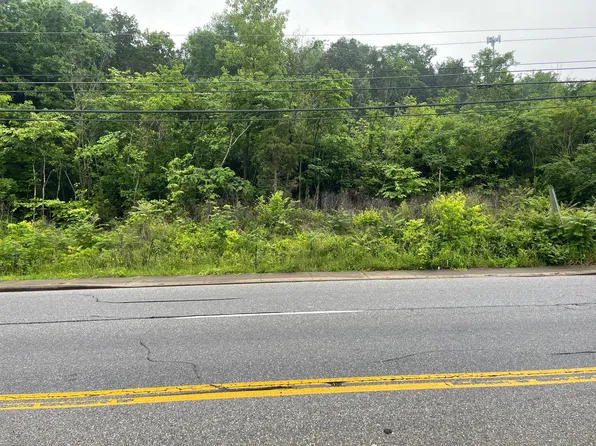 7400 Hixson Pike, Hixson, TN 37343