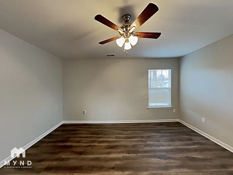 6409 Barrington Dr — Photo 8