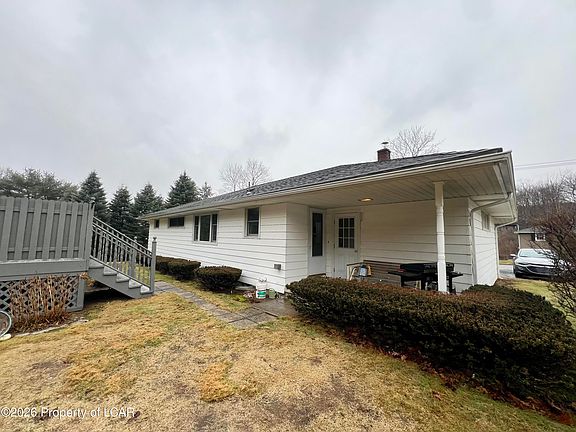 2nd image of 61 N Lehigh St