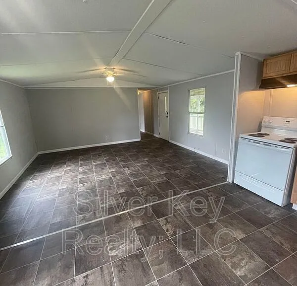 270 County Road 213 #1108 — Photo 4
