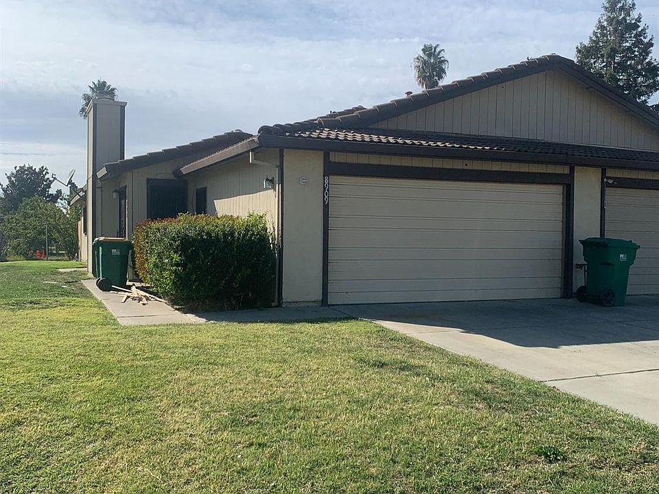 2nd image of 8909 Fox Creek Dr #11