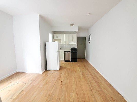 1st image of 88 Elizabeth St #19