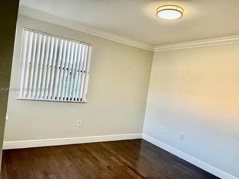 900 SW 113th Ter — Photo 12