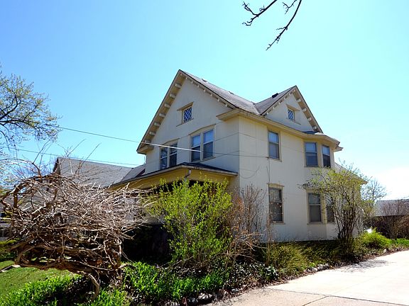 5th image of 550 Crescent St NE