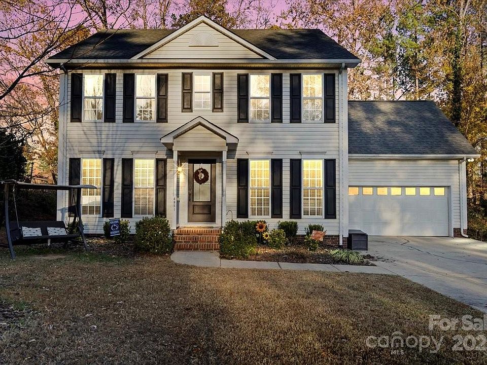 1st image of 8851 Oldenburg Dr