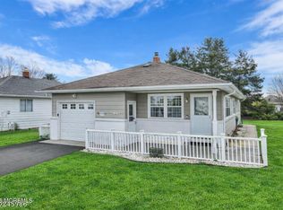 496 Saint Thomas Drive, Toms River, NJ