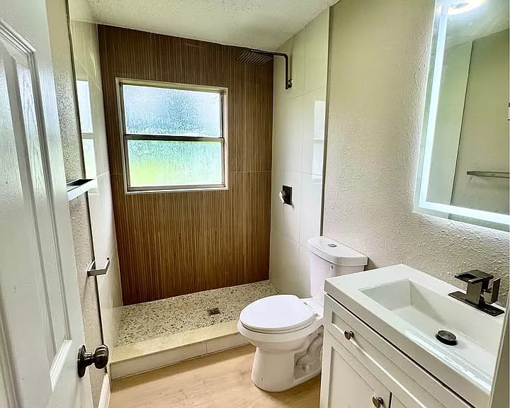 4910 Huppel Ave — Photo 14