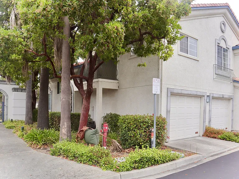 39336 Marbella Terraza — Photo 1
