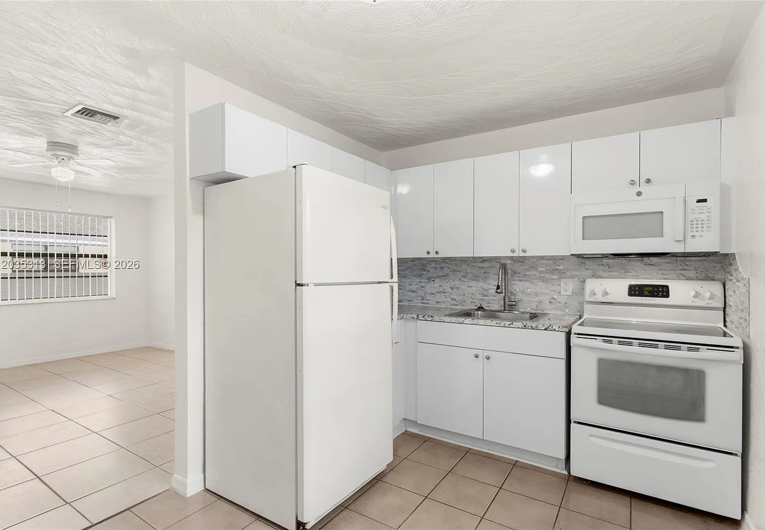 3 bed, 2.0 bath, $2,600 — Photo 1
