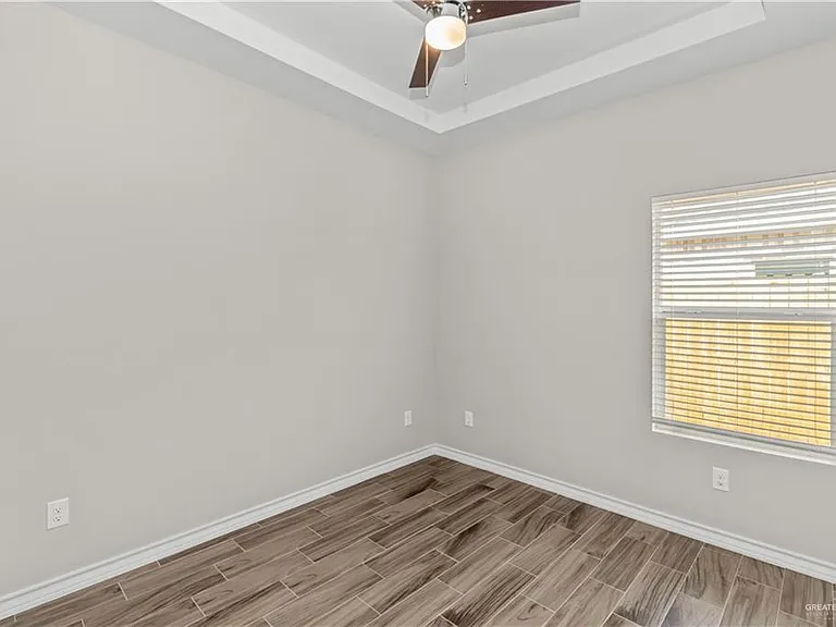 2804 W Israel Ave #4 — Photo 10