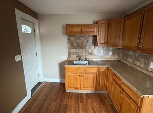 202 Circular Ave FLOOR 2, Hamden, CT 06514