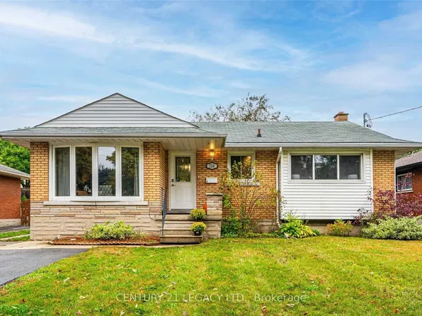 224 River Rd E, Kitchener, ON N2B 2G8