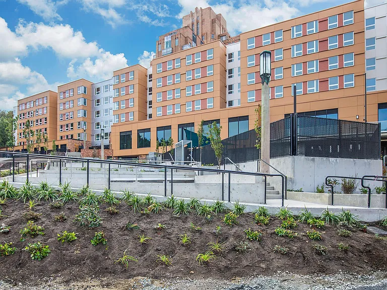 Beacon Pacific Village Apartments — Photo 13