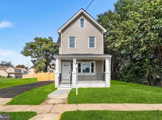 623 W 3rd St, Florence, NJ