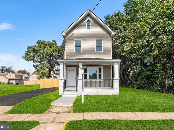 623 W 3rd St, Florence, NJ 08518