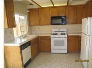 7584 Red Mountain Dr, Riverside, CA 92509