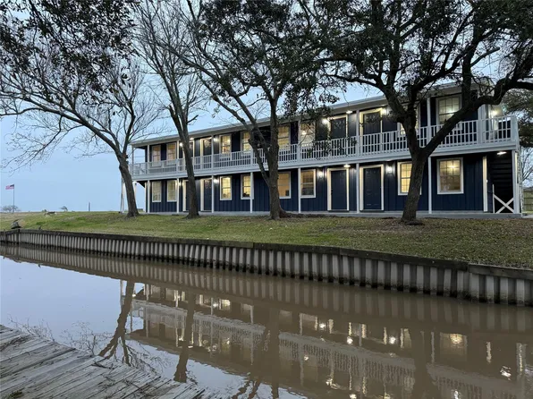 5202 County Road 469, Brazoria, TX 77422