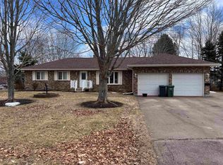 49 Pine Dr, Summerside, PE C1N3Y3