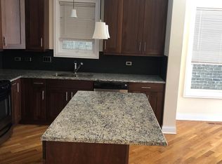 2334 N Greenview Ave APT 1F, Chicago, IL 60614