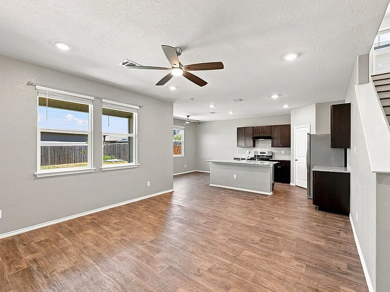 3319 Angus Xing — Photo 15